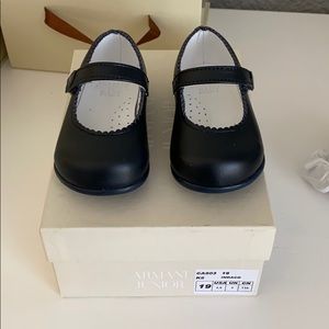 Armani junior baby Mary Janes size 19 brand new